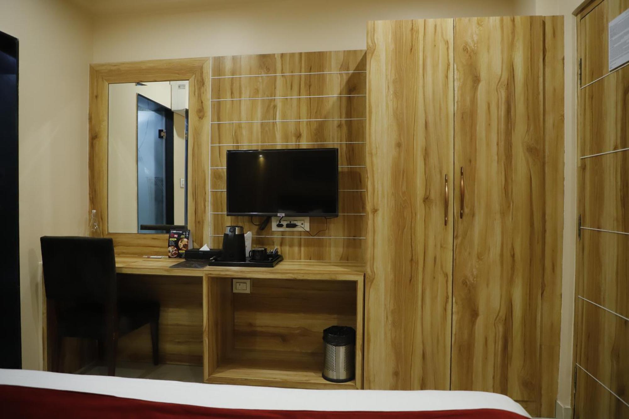 Hotel Trax International Dzsamsedpur Kültér fotó