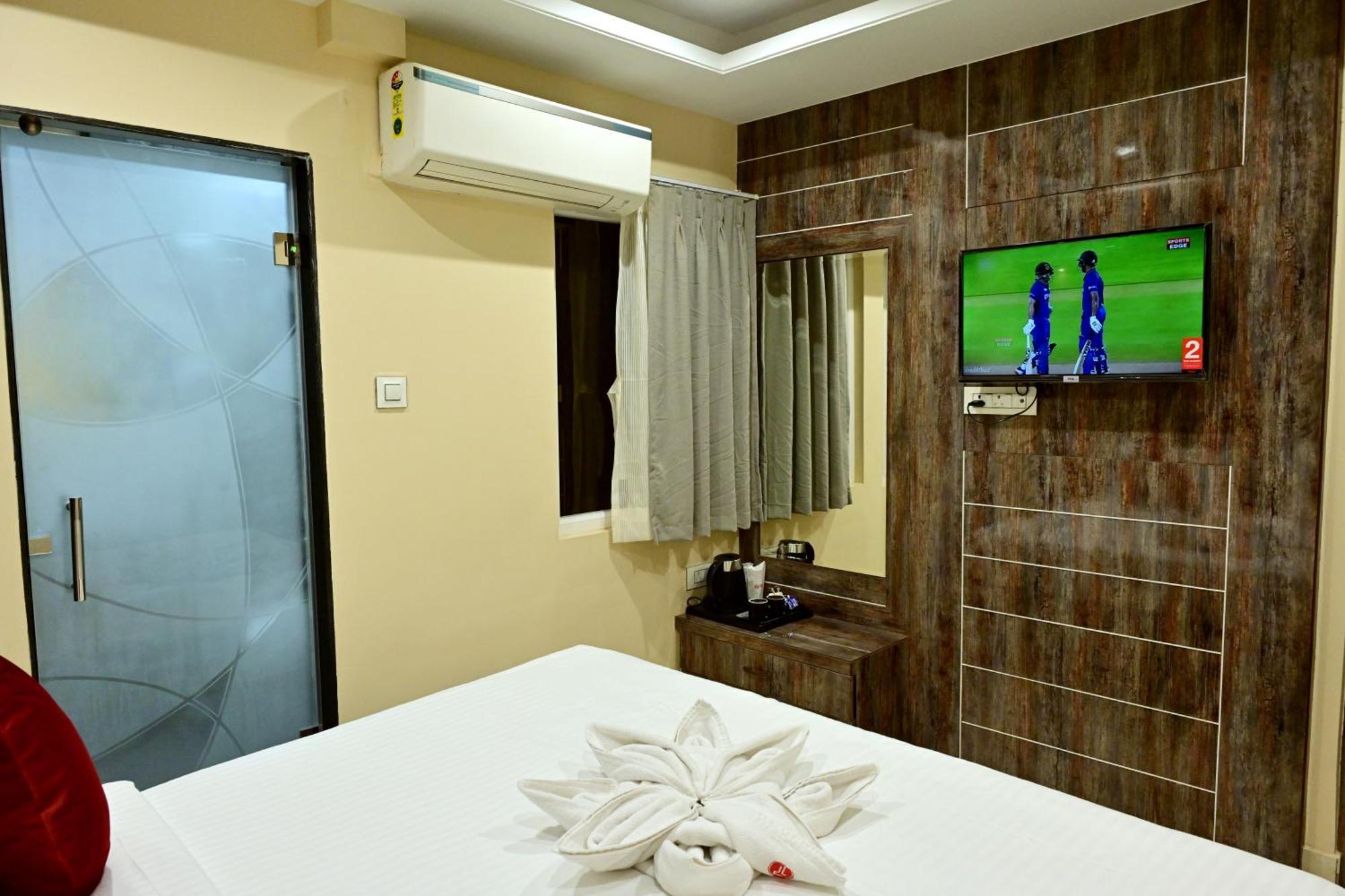 Hotel Trax International Dzsamsedpur Kültér fotó